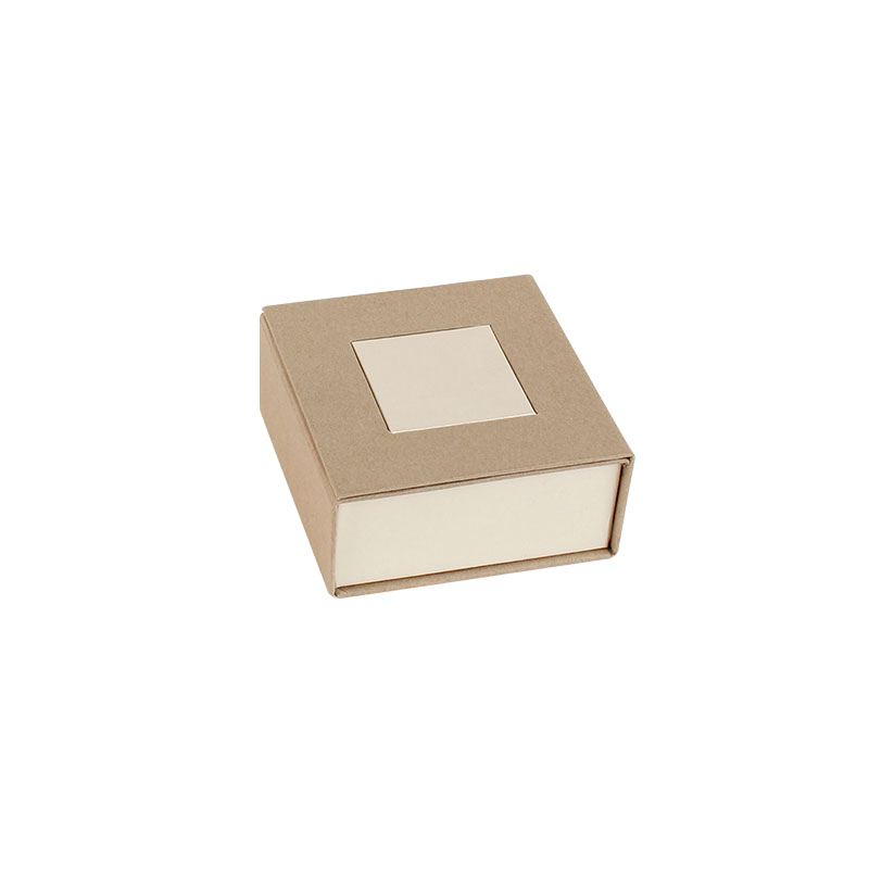 Écrin vide-poche carton mat avec fermeture aimantée, kraft et crème irisé