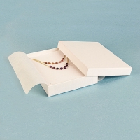 Écrin collier carton aspect grainé mat blanc