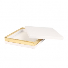 Boîte carton mat blanc à liseré doré 27 x 27 x 5cm
