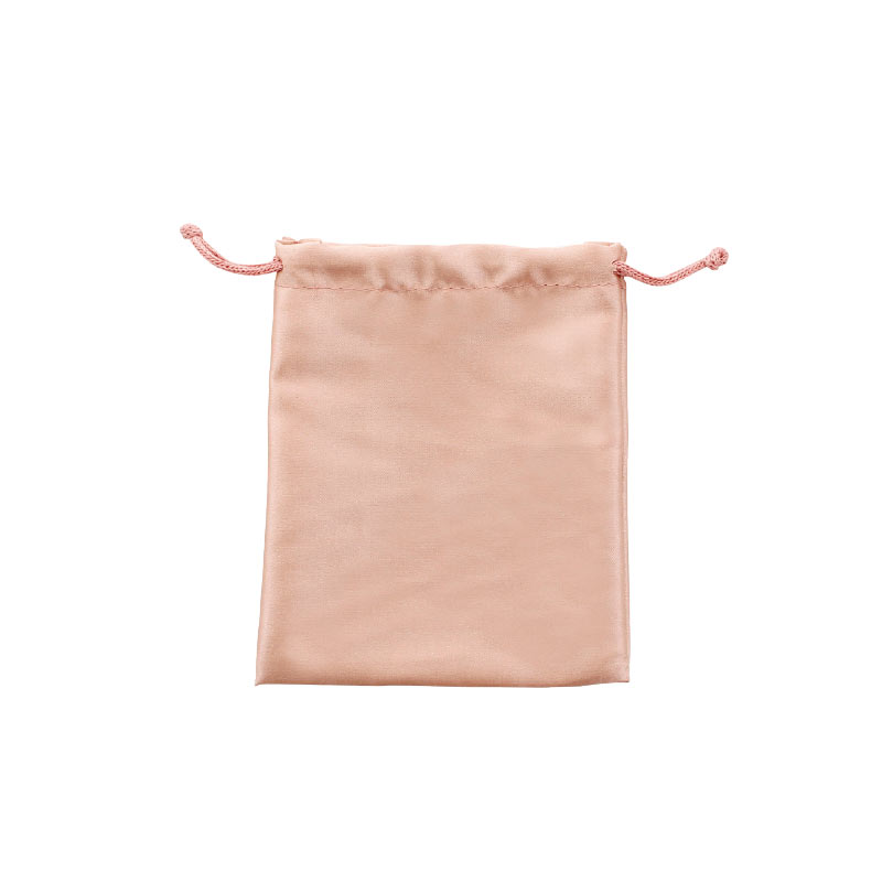 Bourses satin synthétique avec cordelettes coton rose poudré 12 x 14 cm