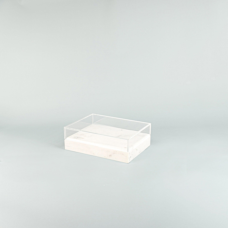 Plateau-vitrine marbre blanc et couvercle plexi - 23 x 17 x H 3,5 + 4cm