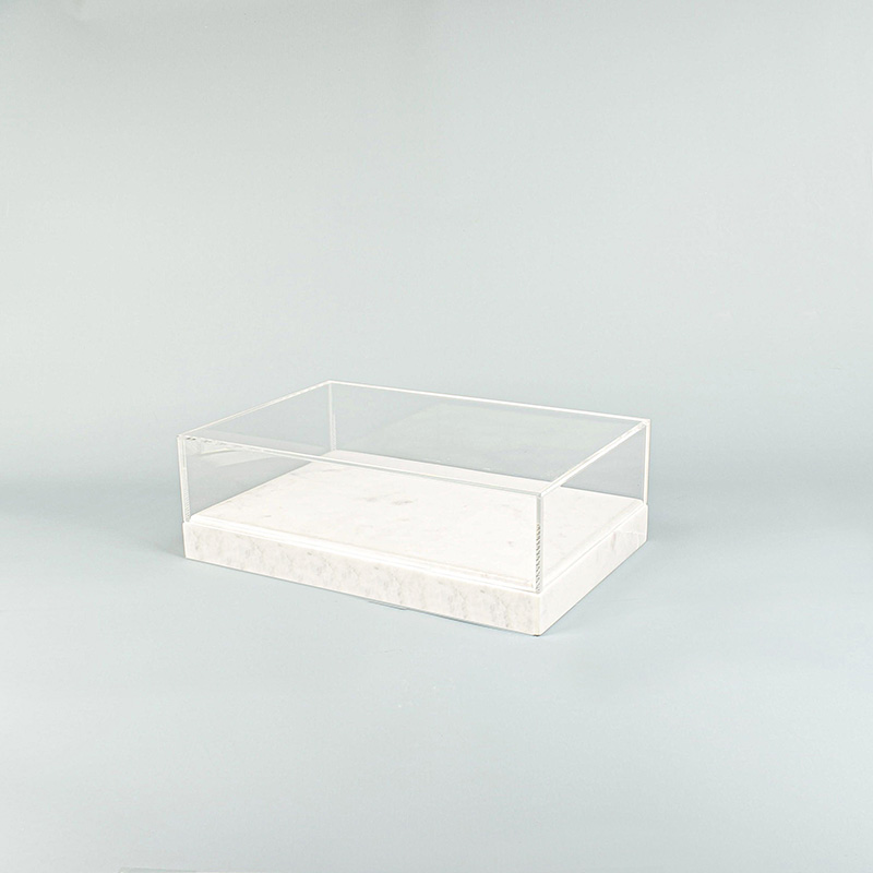 Plateau-vitrine marbre blanc et couvercle plexi - 34 x 23 x H 3,5 + 4cm