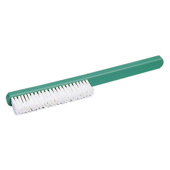 Brosse à main nylon avec manche