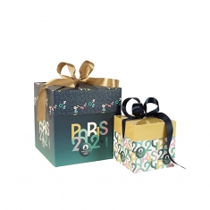 2 blue and white gift boxes with Paris 2024 Olympic Games motif 24x24x24cm and 15x15x15cm