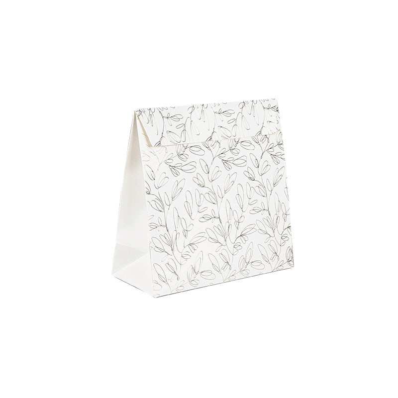 Glossy white paper pouches, silver hot foil printed botanical motifs, 14.5 x 6.5 x 14.5 cm, 190 g