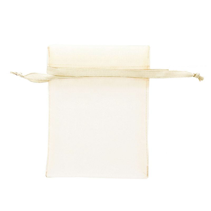 Ivory-coloured organza pouches, 15 x 17 cm