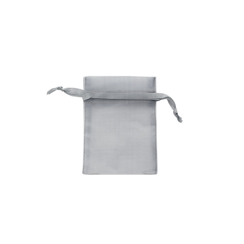 Silver-coloured organza pouches, 9 x 9 cm