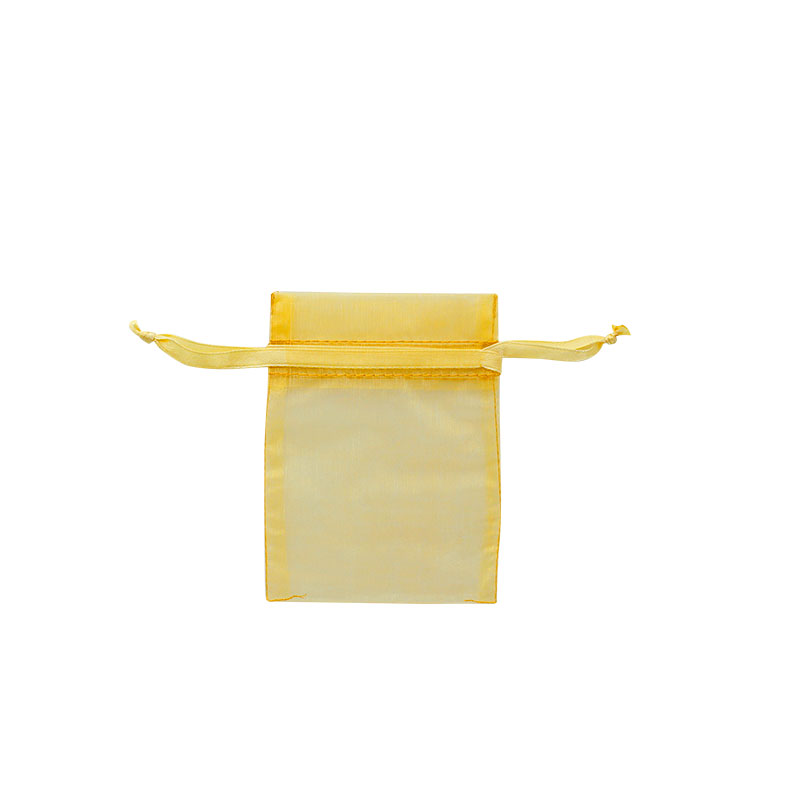 Gold-coloured organza pouches, 9 x 9 cm