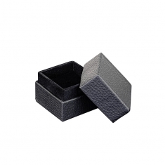 Cardboard ring box with black grained look and suede-look inner