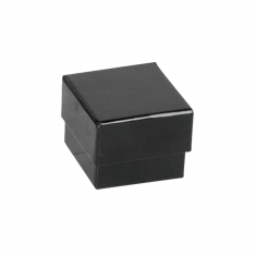 Glossy black card ring box
