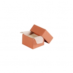 Matt terracotta cardboard ring box