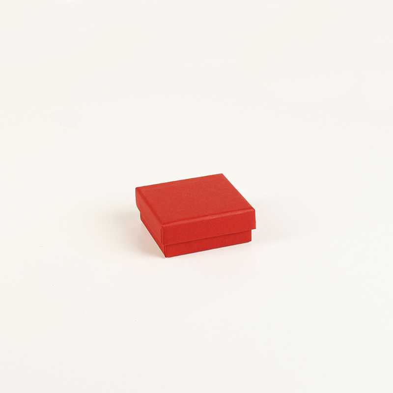 Red satin finish card ring box