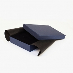 Black matt textured finish card ring box