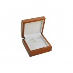 Varnished wooden jewellery presentation box