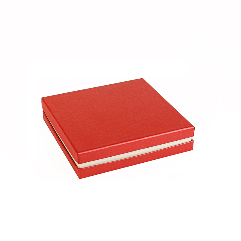 Pearlescent red card necklace box with contrasting cream colour centre