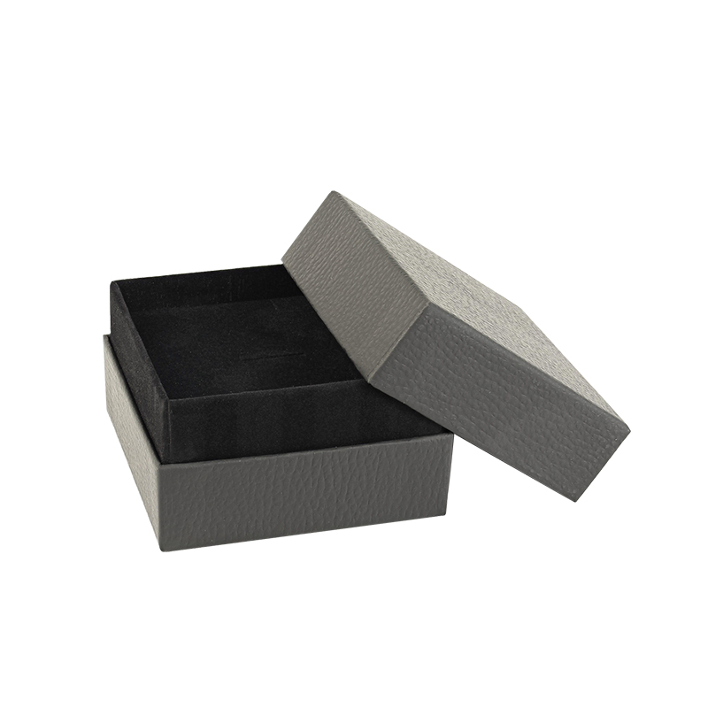 Card universal box with black full-grain leather finish and suedette interior