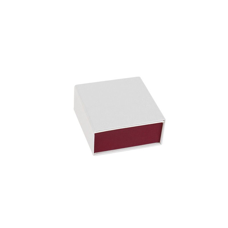 Matt white / pearlescent plum card universal box with magnetic seal