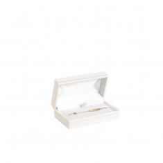 Jewellery presentation box with gold border