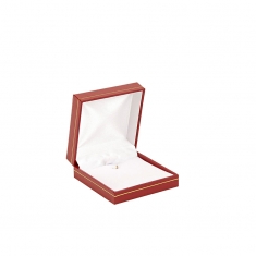 Red leatherette pendant box