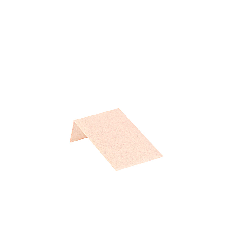 Tilted display for necklaces in powder pink synthetic suede H 5.5cm