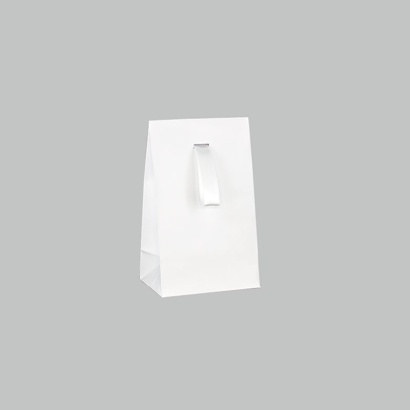 Matt paper stand-up bags with matching ribbon, 7 x 4 x 12 cm H, 140g