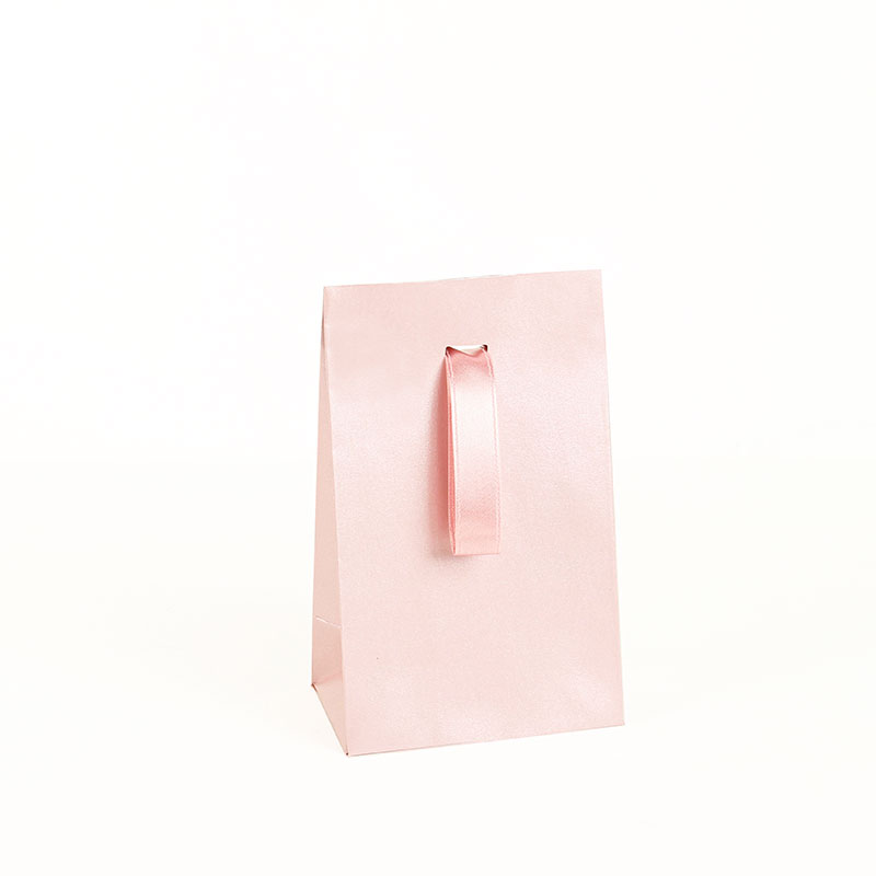 Pearlescent pink paper stand-up bags with pink ribbon, 125 g - 10 x 6.5 x 16 cm tall