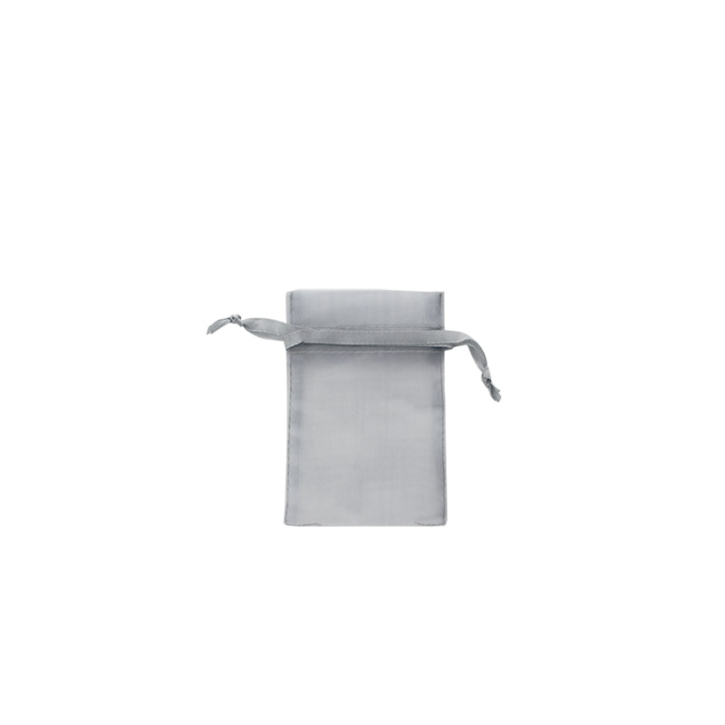 Silver-coloured organza pouches, 7 x 7 cm