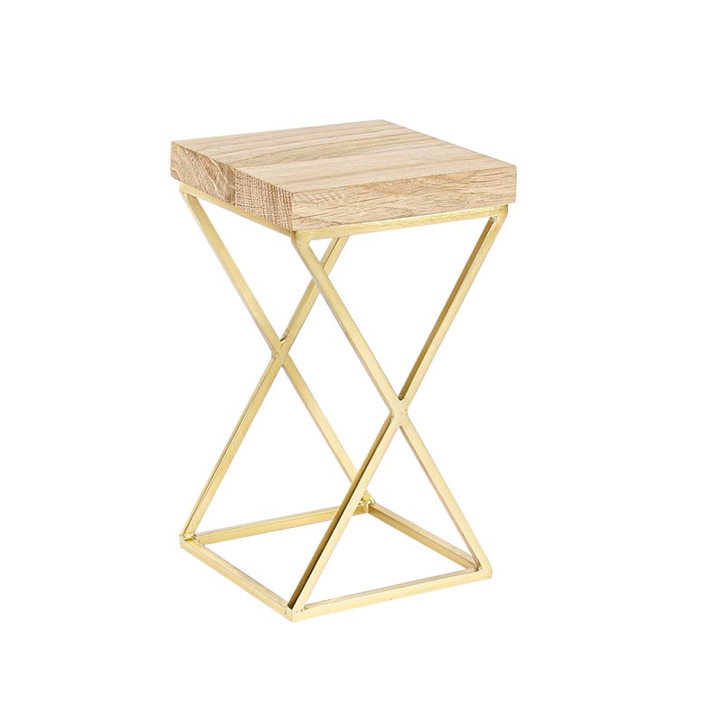 Oak display table with matt finish gold-coloured metal feet, 10 x 10 x 6cm tall