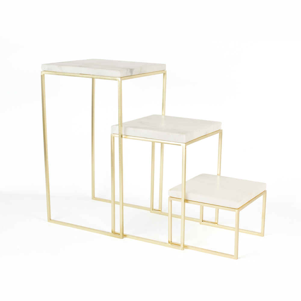 Set of 3 nesting tables, white marble tops and gold-coloured metal legs
