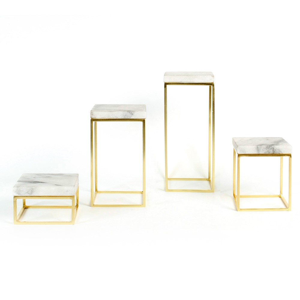 Set of 4 small display tables, white marble top and gold-coloured metal legs
