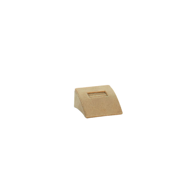 Square based camel-coloured ring holder 5x2,5x5 cm