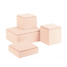 Display stand in powder pink synthetic suede, 10 x 10 x 3.2cm