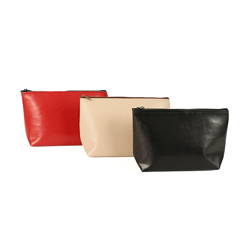 Red, beige and black leatherette jewellery travel pouches 16 x 12 x 8cm
