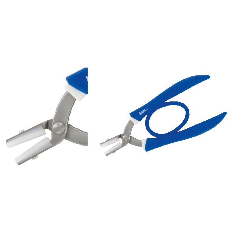 Flat nose pliers with plastic jaws