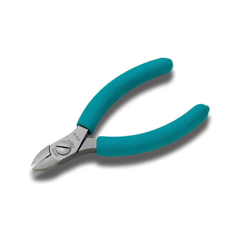 Erem® flush cutter with precision oval blades