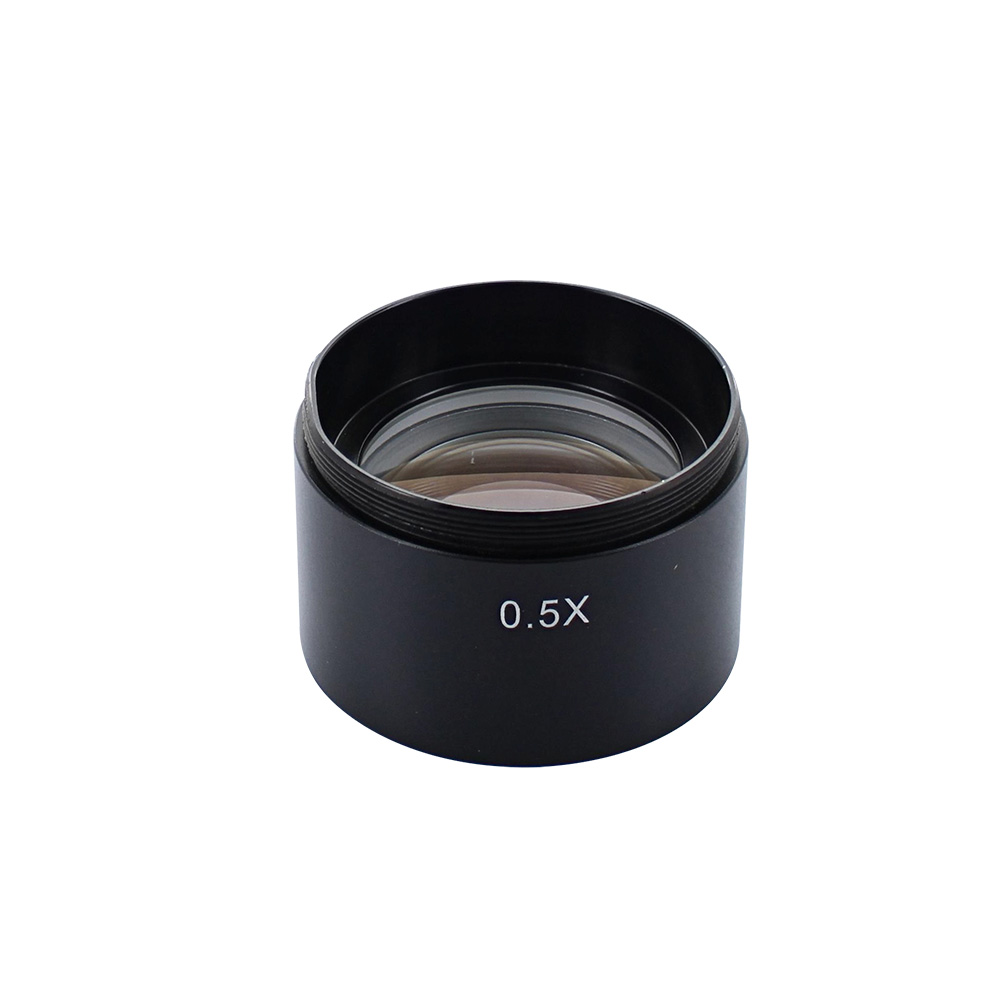 Wide 0.5 X magnifying lens